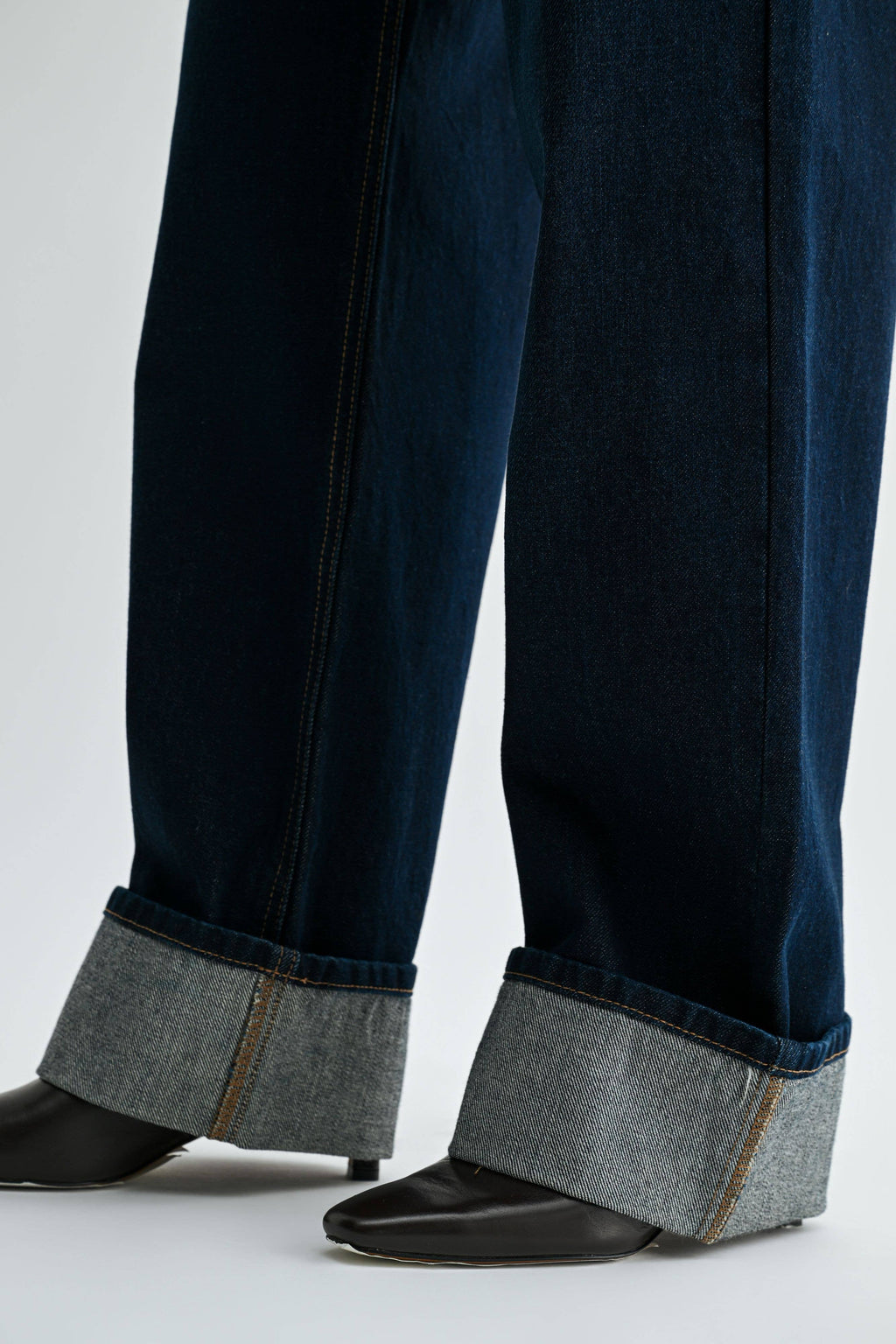 howdy low rise jeans
